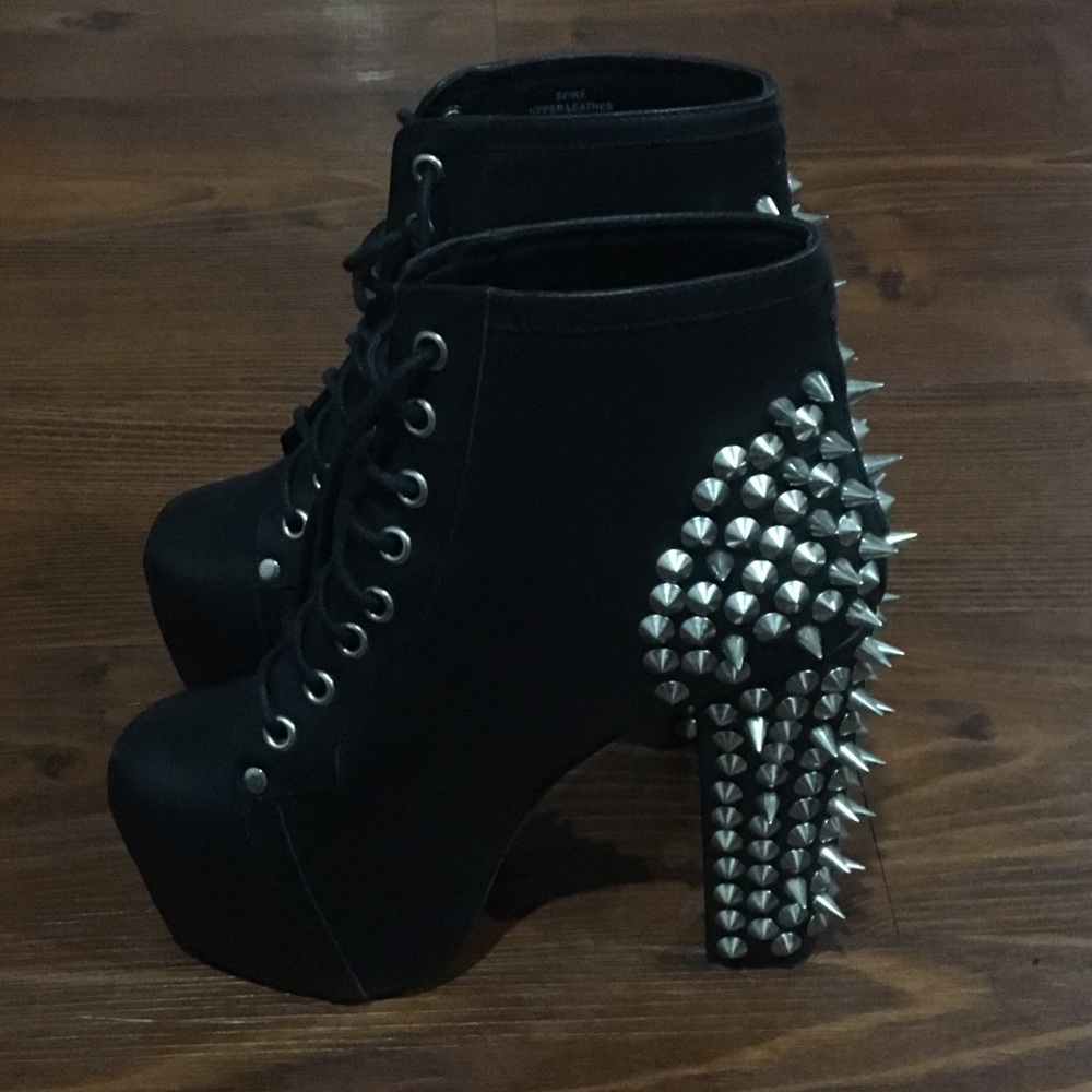 Jeffrey Campbell Spiked Lita Booties | Size 6